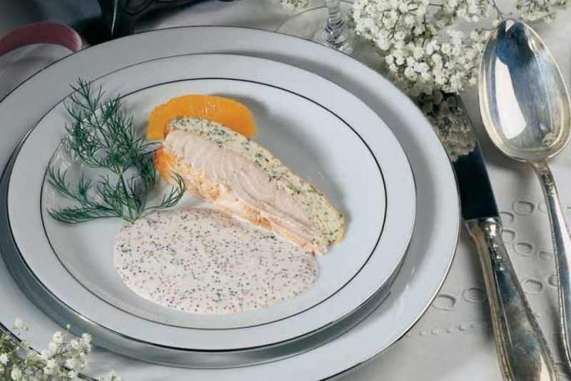 Gratinovaný losos s kaviárovou omáčkou