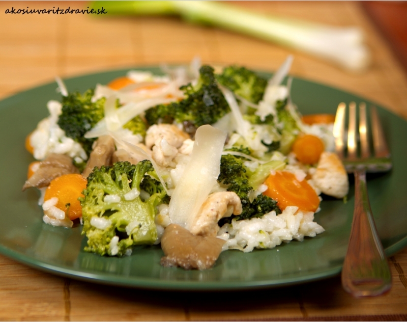 Rizoto s morčacím mäsom, brokolicou a hlivou