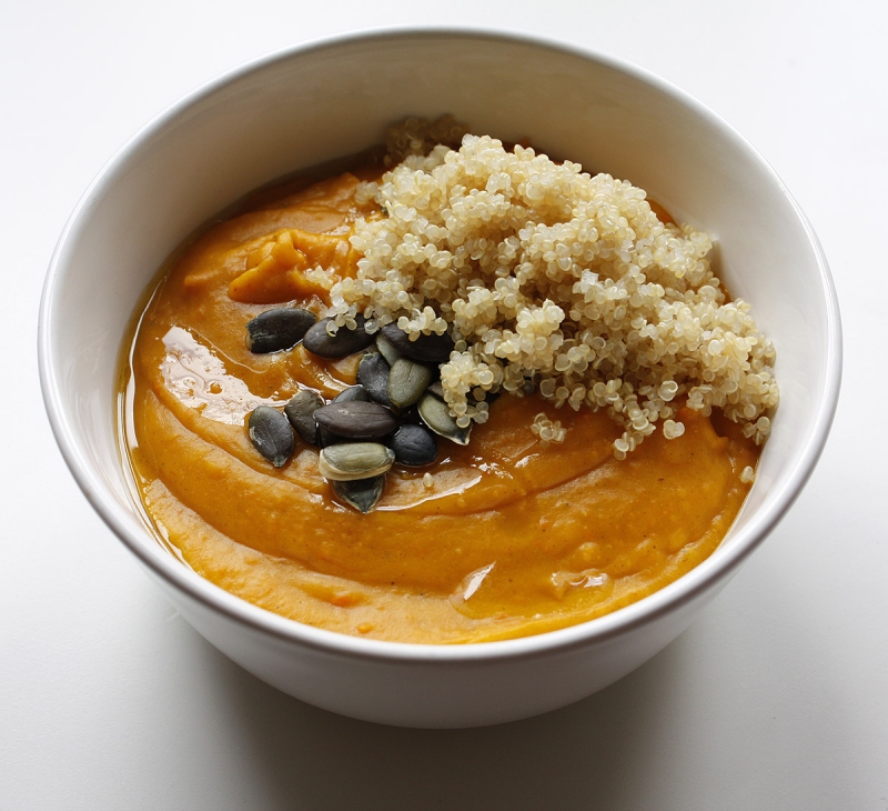 Tekvicová polievka s kokosovým mliekom