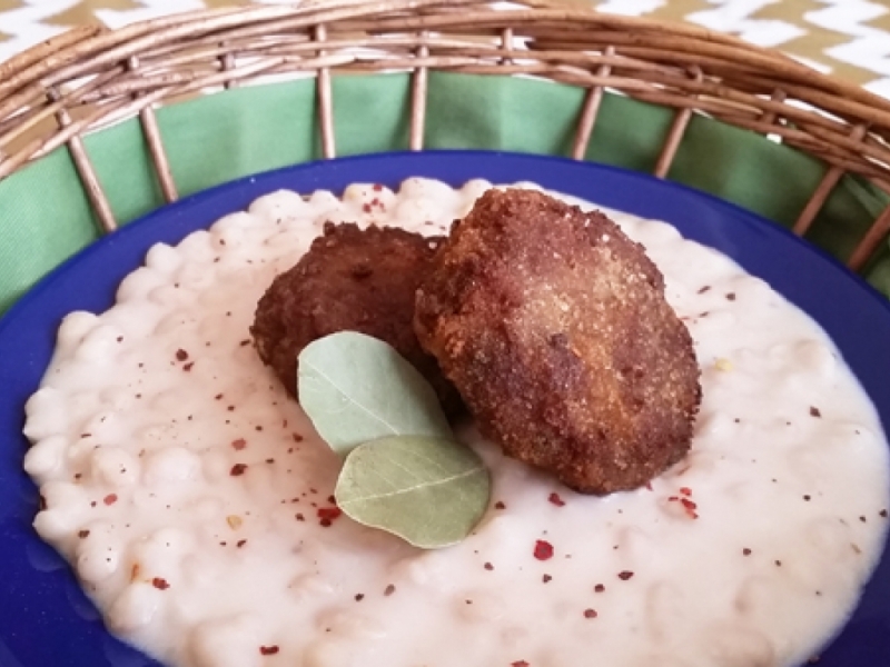 Fazuľkový prívarok s mäsovo-zelerovou fašírkou