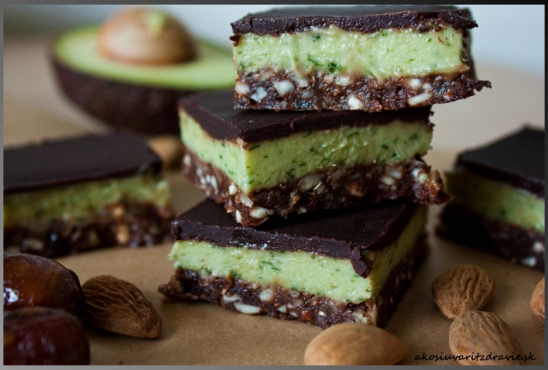 Avokádovo-mätový dezert bez múky