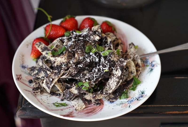 RAW rezance s makom a javorovým sirupom